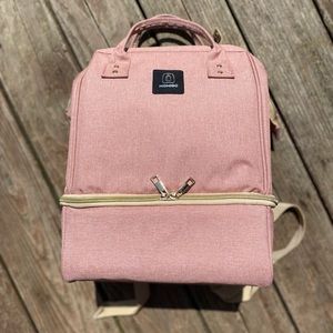 Pink pumping backpack